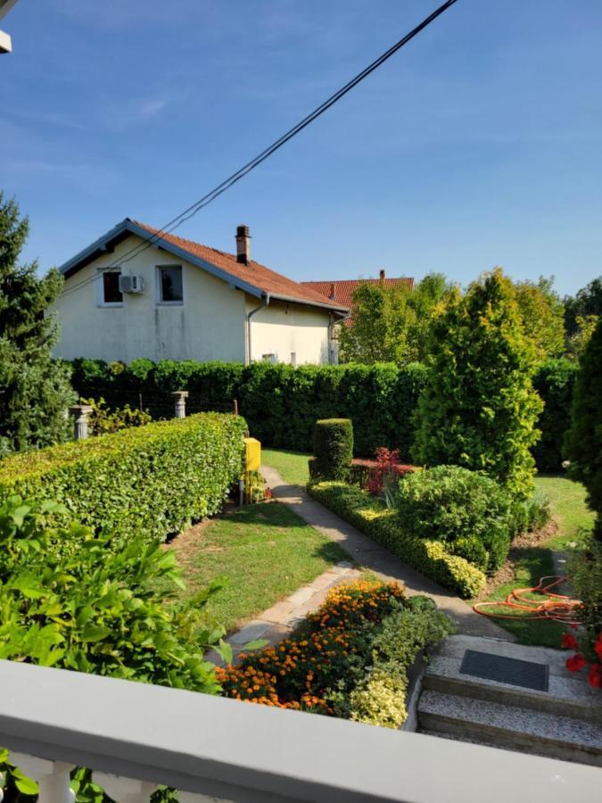 Green Garden Apartments Surčin Exteriér fotografie